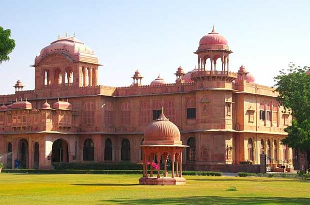 Lalgarh Palace Bikaner Tourist Places