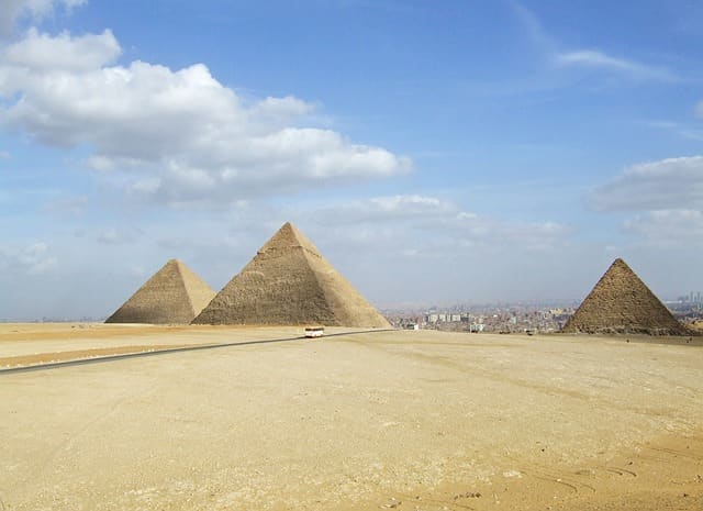 The Great Pyramid Of Giza Egypt Tourist Places