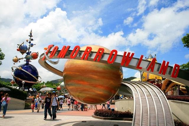 Tomorrowland Hong Kong Disneyland Tour