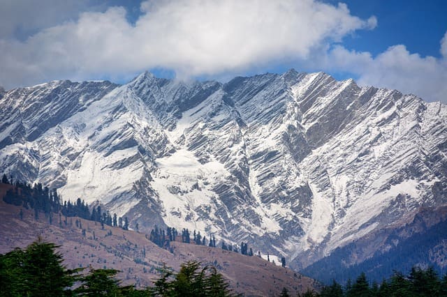 Manali Tourism Places To Visit Near Delhi Within 600 Kms