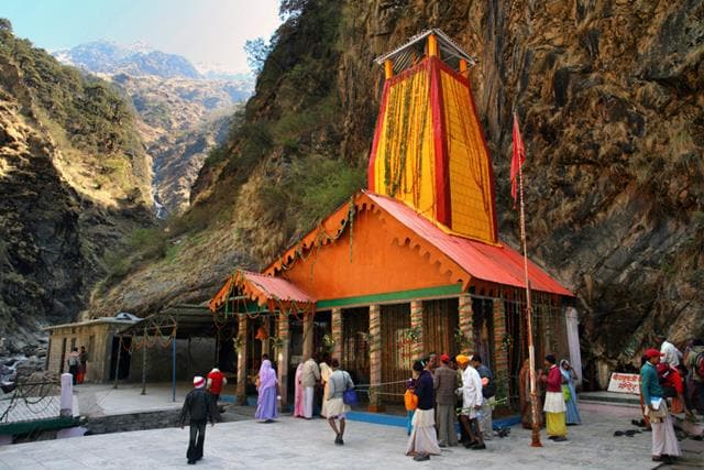 Yamunotri Dham Tourist Places Near Delhi Within 500 Kms