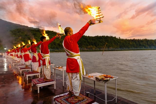 Triveni Ghat Rishikesh Uttarakhand