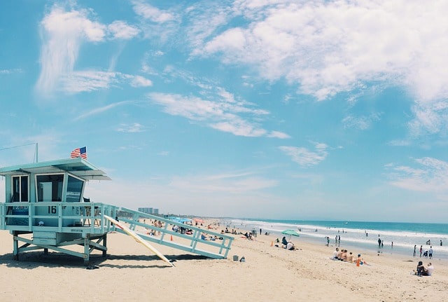 White Sand Beach USA