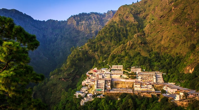 Maa Vaishno Devi Yatra: Vaishno Devi Temple