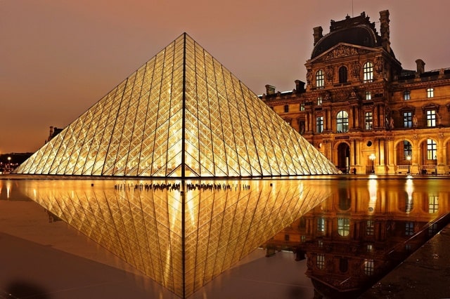 Louvre Museum