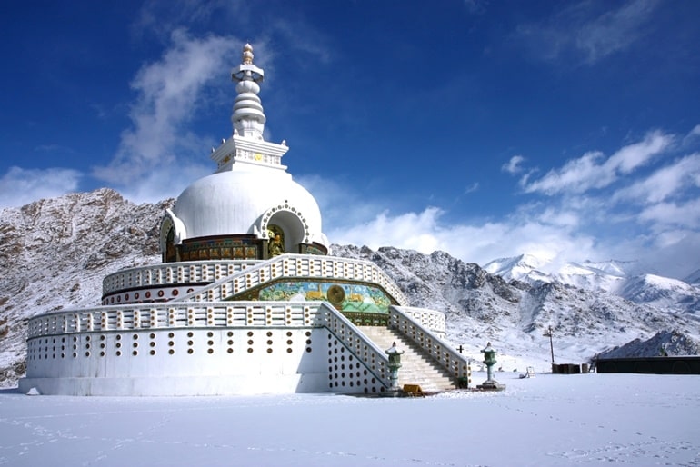 Top 30 Buddhist Stupas In India: stupa location: lord buddha