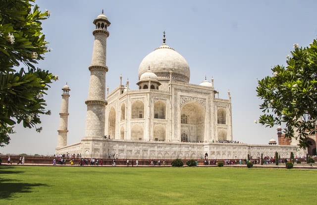 Taj Mahal, Uttar Pradesh Modern Monuments Of India