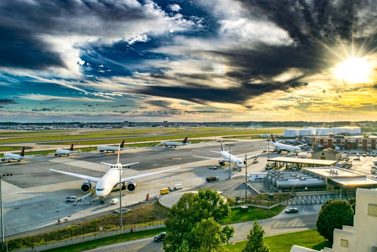 BIGGEST AIRPORTS IN THE WORLD