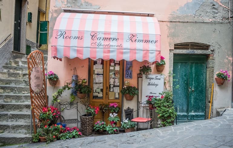Where To Stay In Cinque Terre?